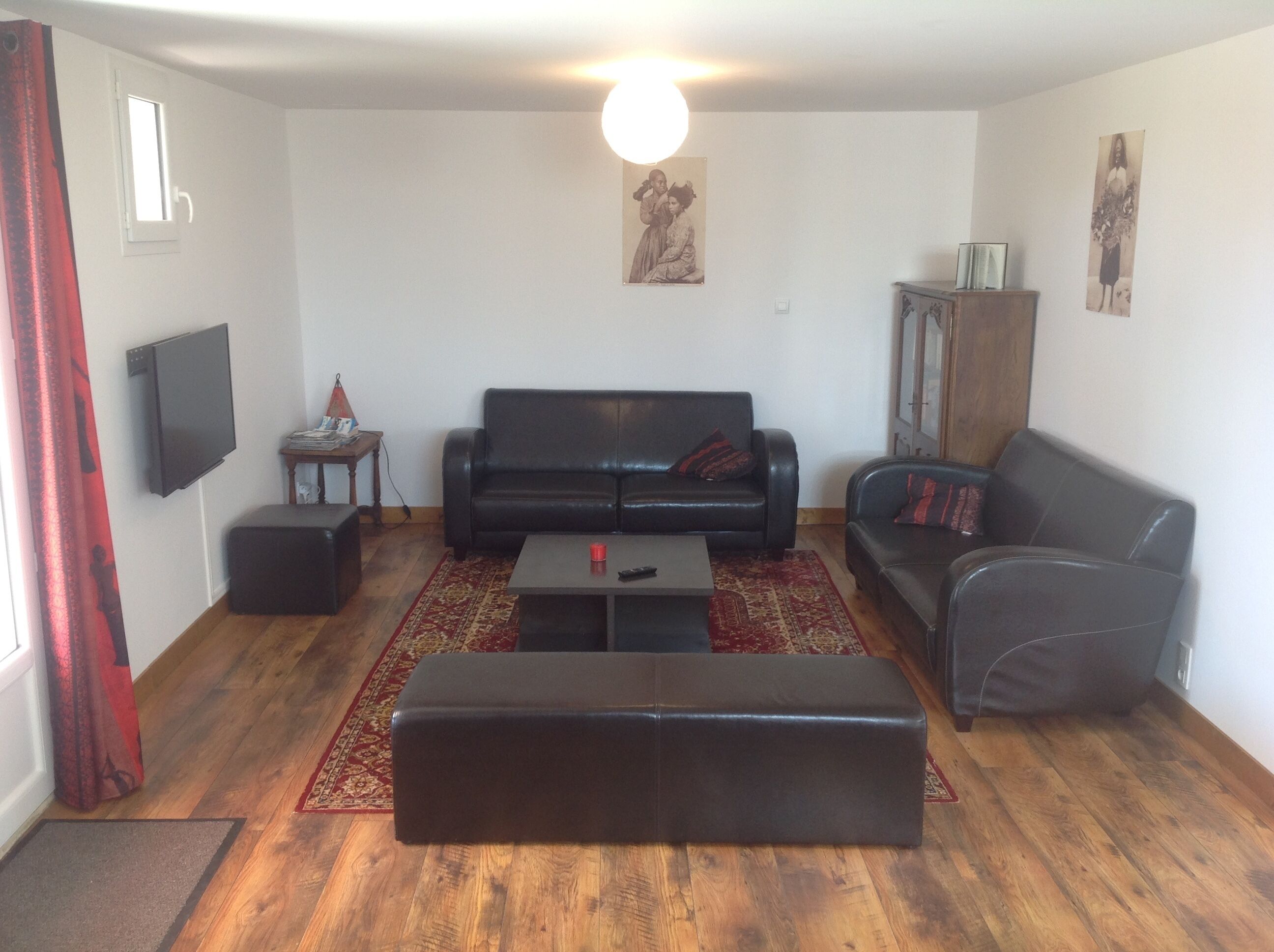 LARGE GITE IN MARAIS POITEVIN