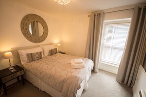2 Schlafzimmer, Bügeleisen/Bügelbrett, WLAN, Bettwäsche