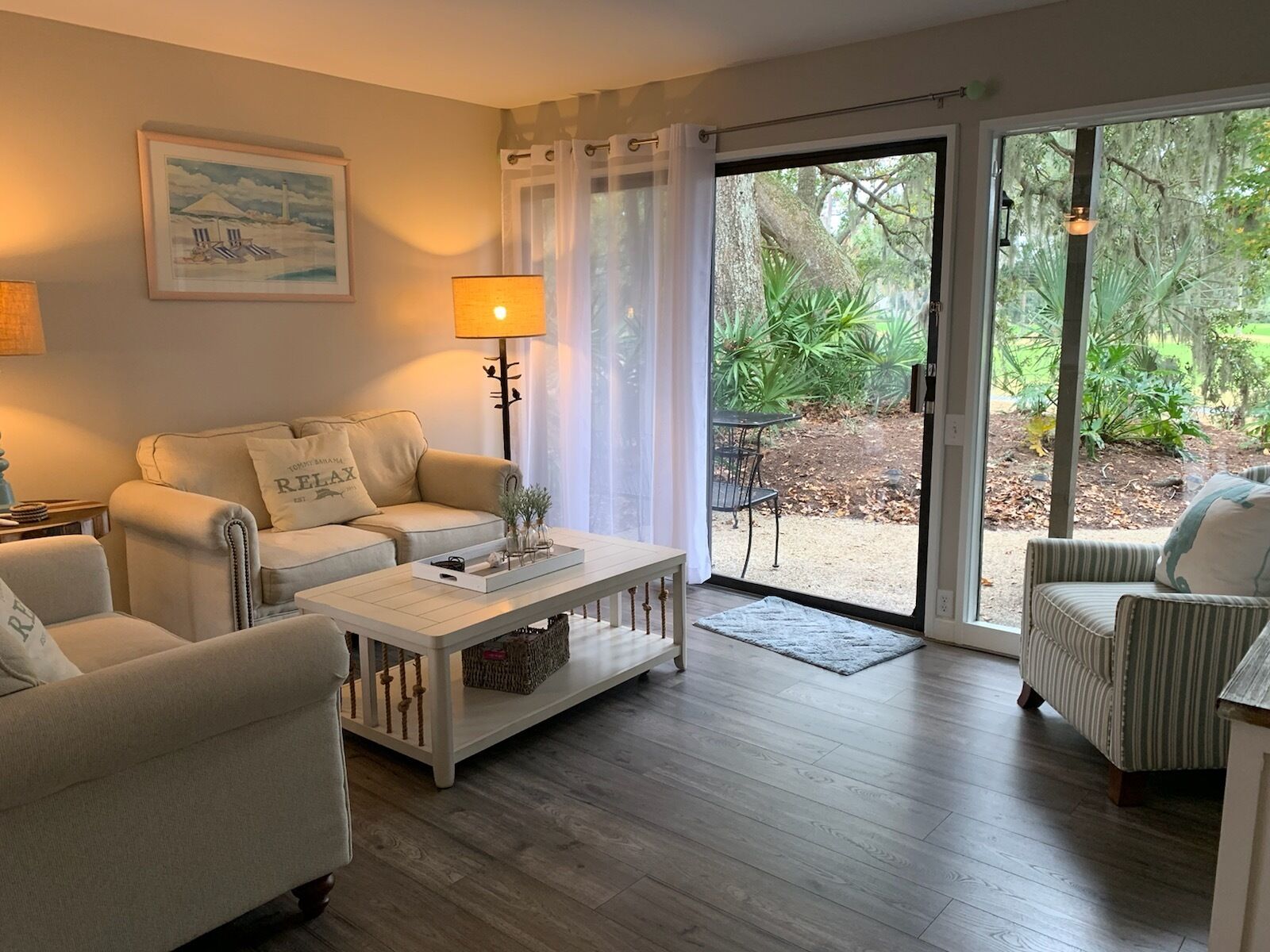 Beautiful Palmetto Dunes 3 BR Villa, Overlooks Golf Course  and Walk To Beach