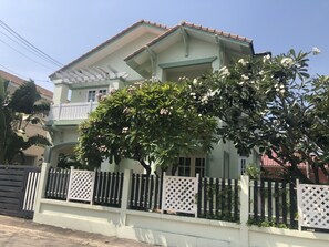 住宿正面