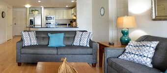 Grand Victorian on the Beach, Summer