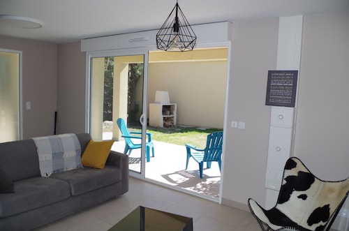 Gîte lumineux avec terrasse, jardin et parking Proche du Pont du Gard Uzès Nîmes