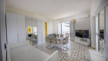 4 Schlafzimmer, Bügeleisen/Bügelbrett, WLAN, Bettwäsche