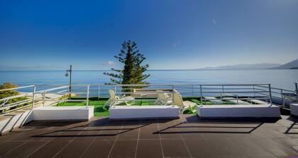 Villa Francesca Sicily 16, Apartment in Villa on the sea