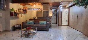 Interior - Holiday Home in Historic Center Naples ! (NAPOLI)