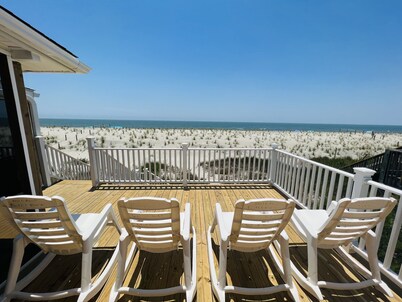 4BR 2BA OCEANFRONT COTTAGE- Fish, Fun & Sun! Relax, Recharge, Repeat!- Book Now!