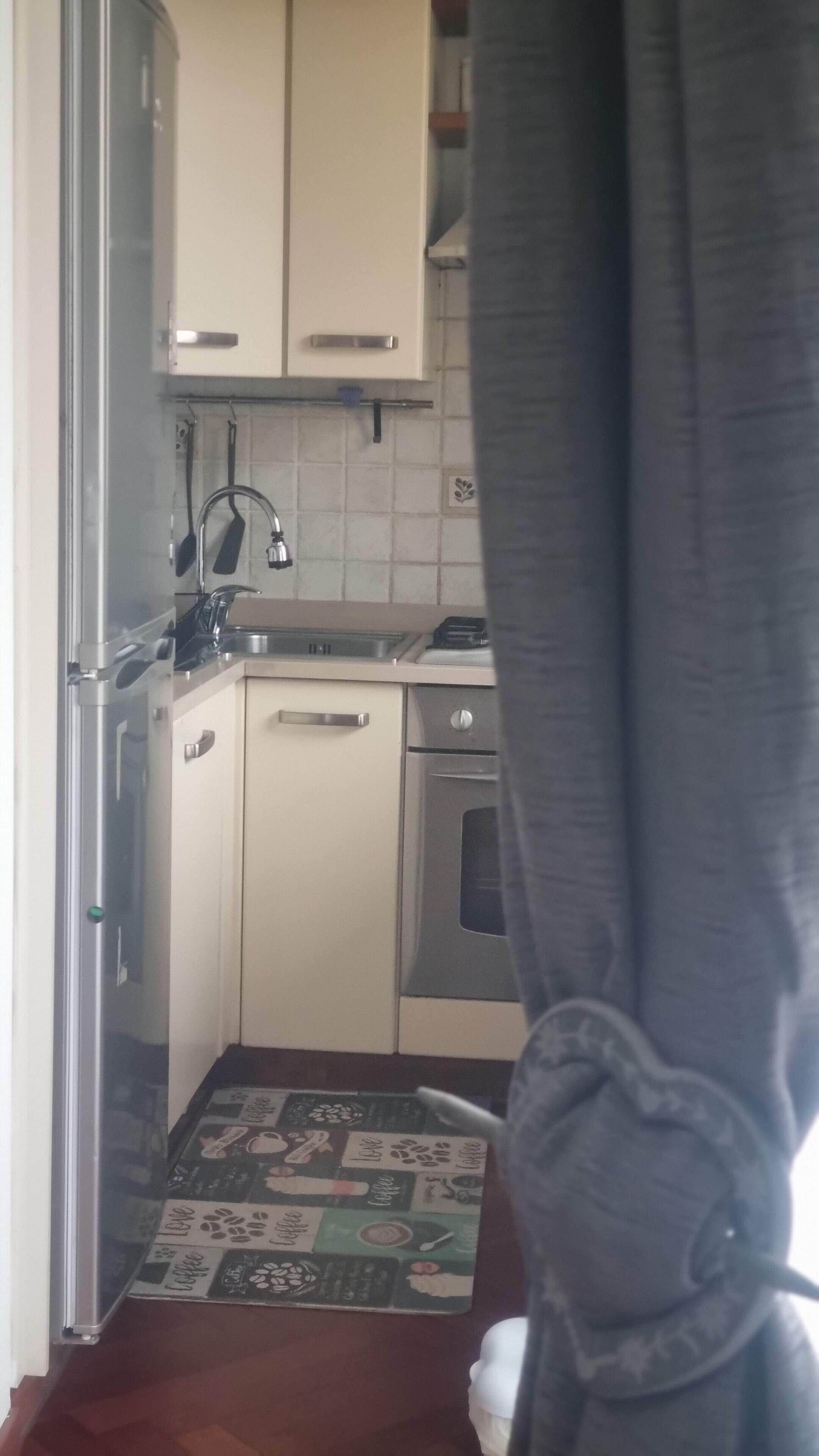 Kühlschrank, Ofen, Herdplatte, Geschirrspüler