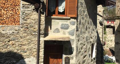 Moia 34 apartment nestled in the nature of Valtellina