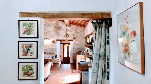 Cozy and comfortable 2 bedroom / 1 bathroom self catering cottage