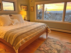 2 camere, una scrivania, ferro/asse da stiro, Wi-Fi gratuito