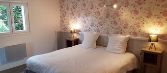 Furnished apartment in individual house any comfort with raised garden