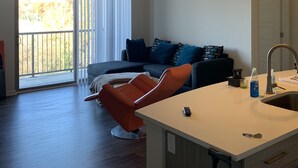 Living room - Swanky Suites (Charlotte)