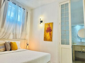 Superior Room, 1 King Bed | Frette Italian sheets, premium bedding, down duvets, memory-foam beds