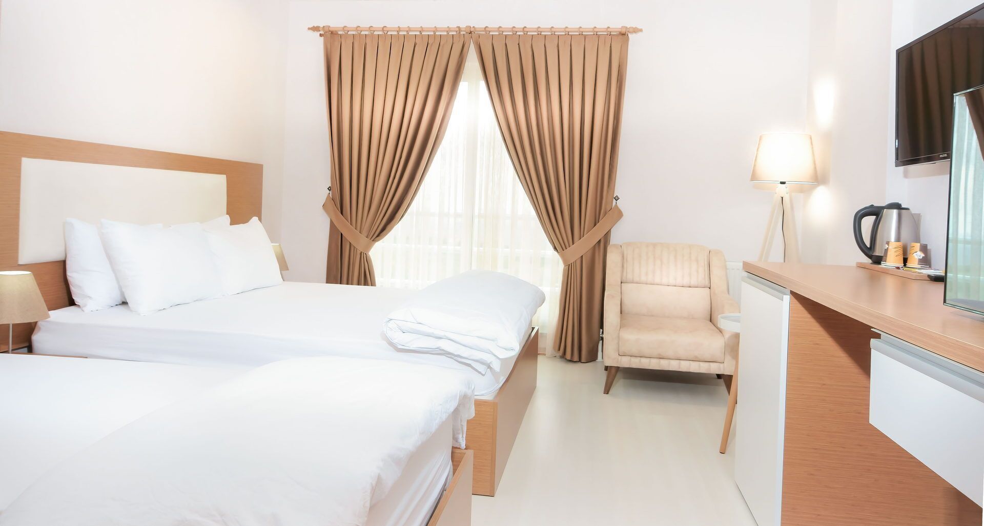 standard triple room | minibar, desk, laptop workspace, blackout curtains