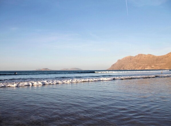 Unclassified image, 1 of 43, button - Canaryislandshost l Surf Lanzarote (Caleta de Famara)