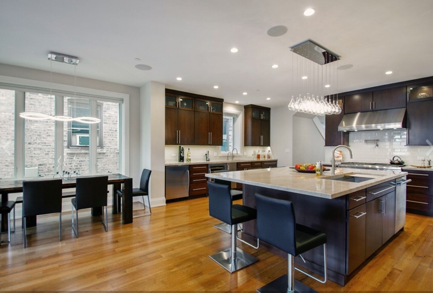 PRISTINE PREMIER LUXURY 3-STORY GREYSTONE HOME! ABSOLUTELY NO PARTIES!