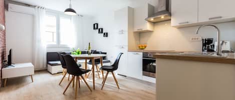 Apartment, 1 Bedroom | Interior