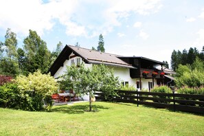 Exterior - Cozy 3-star vacation home, quiet and close to nature for 4 people / 2 bedrooms (Zwiesel)