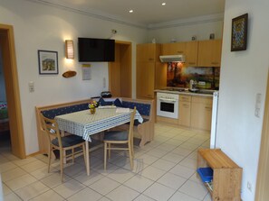 Dining - 3 - star apartment in a fantastic, quiet location, with 2 bedrooms (Zwiesel)