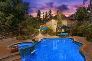 Ulkouima-allas, lämmitetty uima-allas