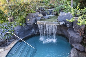 Udendørs pool, opvarmet pool