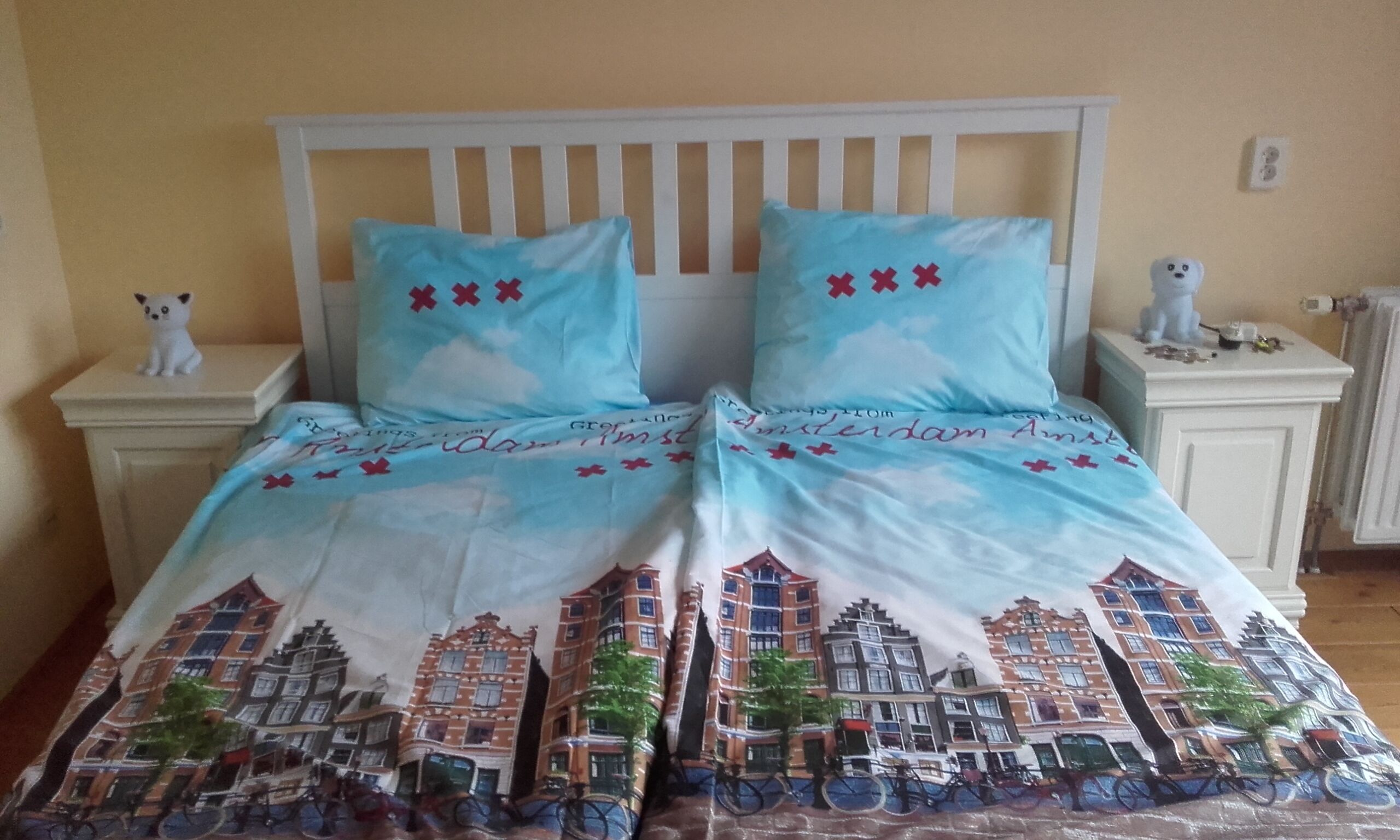 Near City Center with your own bathroom and toilet, spaceous and comfortable