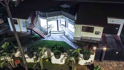 5 Bedroom Apartment in Ghana, Accra, East Legon, Adjiringanor 
