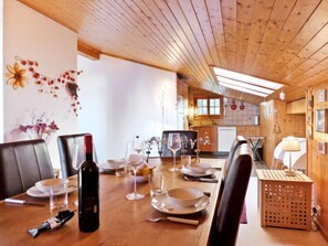 تناول الطعام