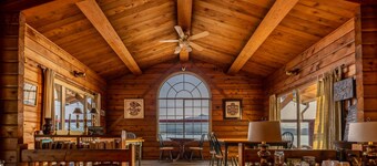 Ocean View Lodge with two double beds, deck, ocean view. Hot breakfast included.