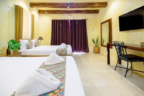 Villa familiar | Ropa de cama de alta calidad y caja de seguridad en la habitación 