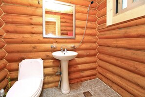 Room (Wood) | Bathroom