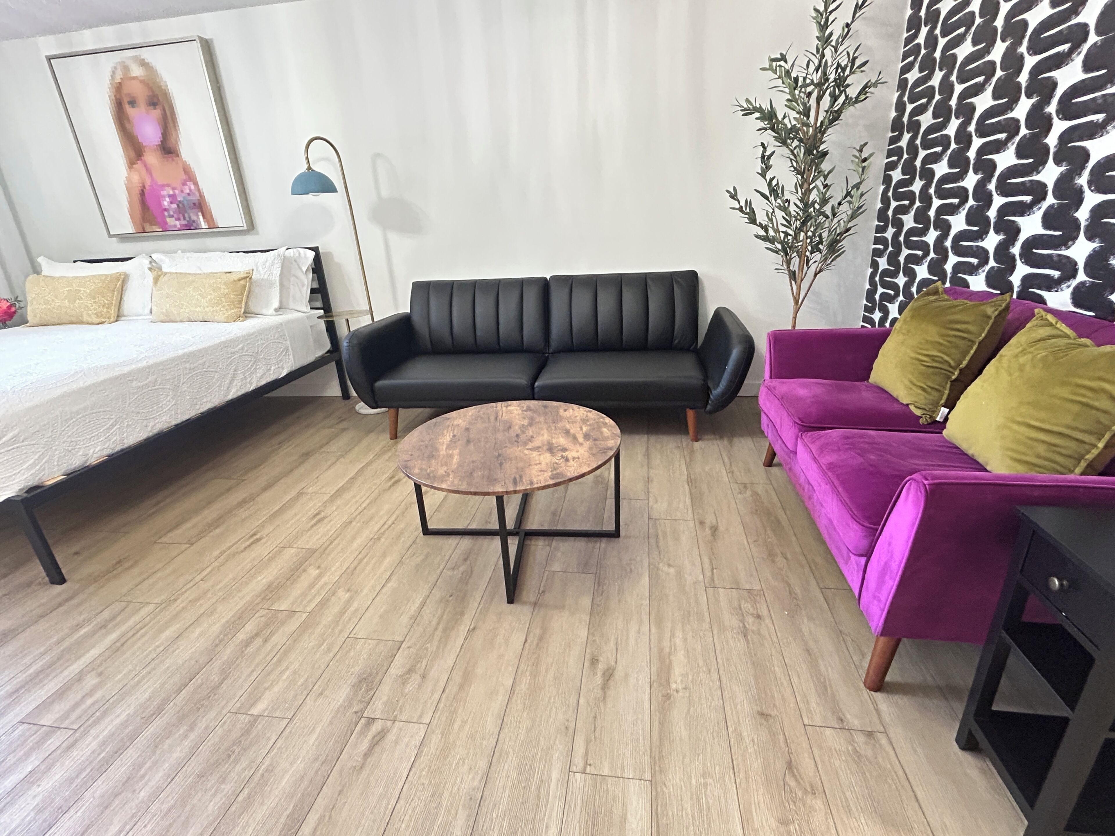 2 室のベッドルーム、デスク、アイロン / アイロン台、WiFi (無料)