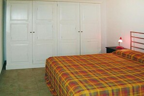 2 camere, culla da viaggio, Wi-Fi gratuito