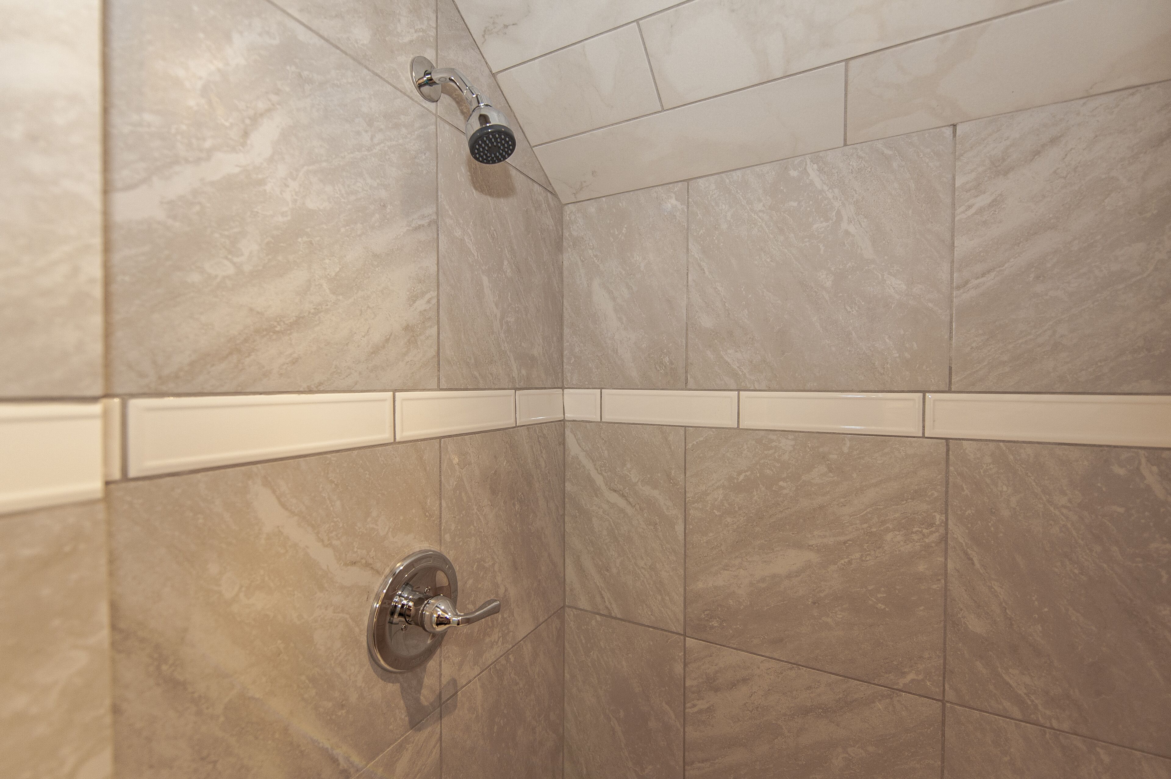 Madion Retreat!!  Sleep up to 10 guest!!