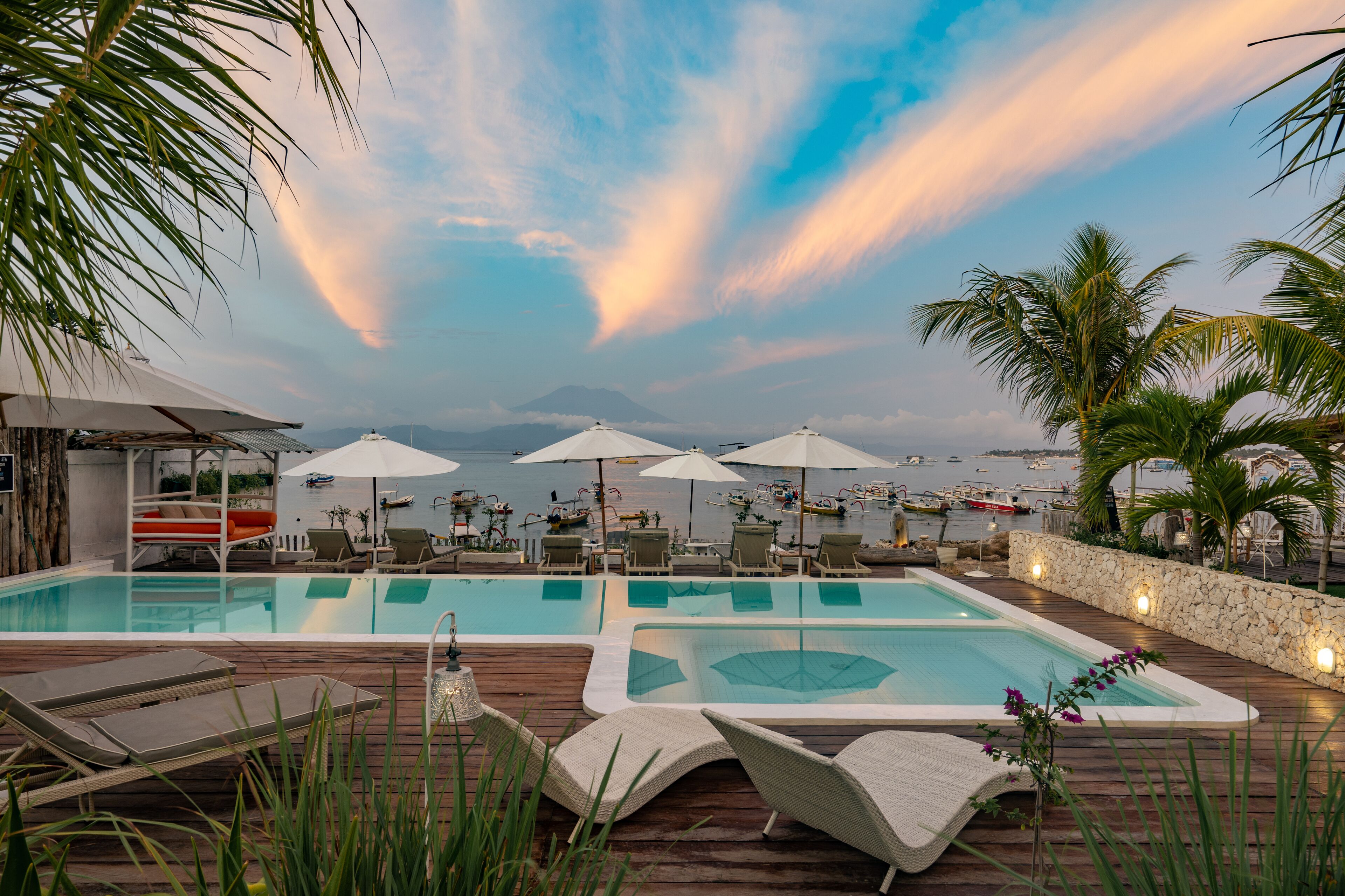 Outdoor pool, open 7:00 AM to 8:00 PM, pool umbrellas, sun loungers