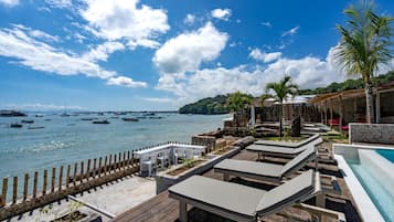 Sun deck