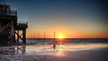 In Strandnähe, Liegestühle