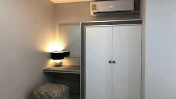Kamar Superior | 1 kamar tidur, meja kerja, tirai kedap cahaya, dan Wi-Fi gratis
