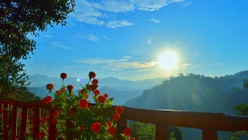 Chambre Triple Deluxe | Vue sur les montagnes
