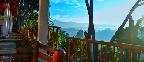 Family Room, 1 Bedroom, Non Smoking, Mountain View | Living area | LED TV, fireplace