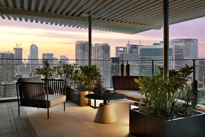 Premium bedding, free minibar, in-room safe, desk - mesm Tokyo, Autograph Collection (Tokyo)