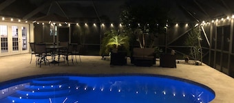 Charming private pool home 3br/ 2 bath
