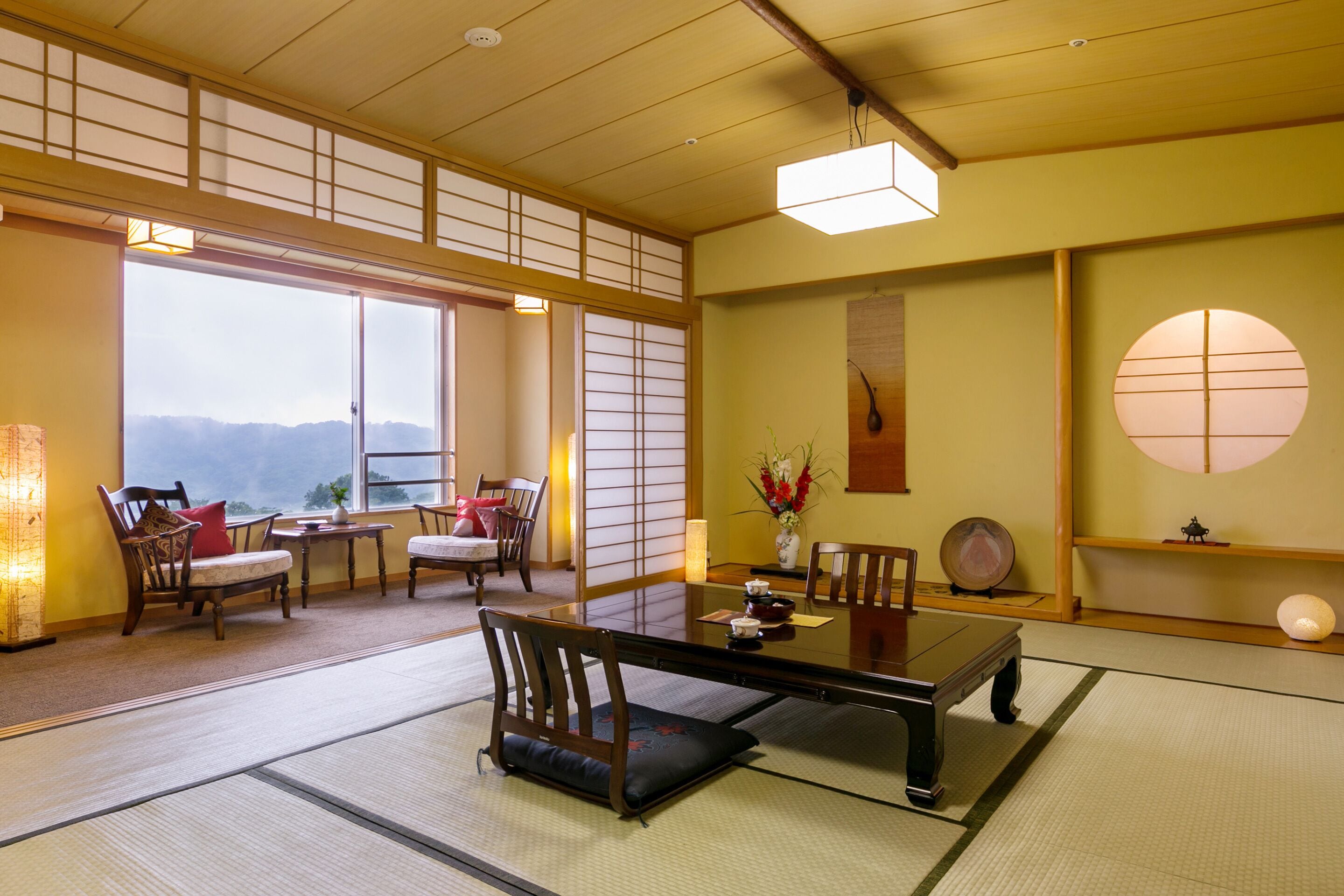 传统客房, 吸烟房 (Japanese Style, 12-Tatami, about 25㎡) | 客房内保险箱、办公桌、隔音、免费 WiFi