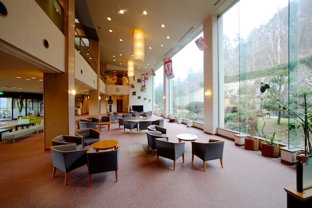 Lobby. Shiki no yado SAHIMENO