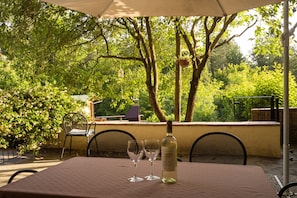 Outdoor dining - PROMOTION - Dream Tuscany, peace and relaxation at Villa Allegria (Carpineto)