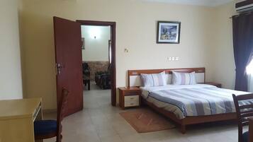 Standard Room | Desk, free WiFi, bed sheets, wheelchair access