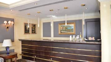 Snack bar
