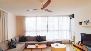 Living room | Smart TV