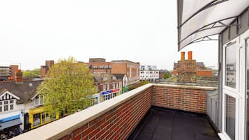 Apartament, 1 dormitori, balcó | Vista del carrer