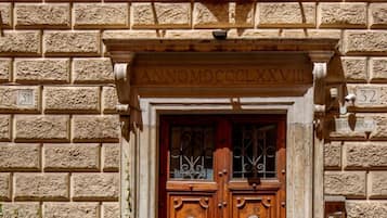 EntrĂ©e de lâhĂ©bergement